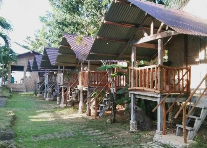 Palaboy Skatecamp Native House * Daanbantayan